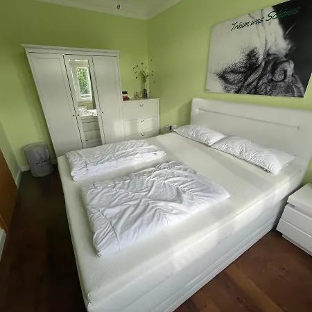 Käpt'n Pugs Kajüte Auf Rügen *